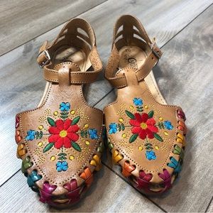 Mexican Sandals Genuine Leather Fashion Sandal with Flower Embroidery Size 9